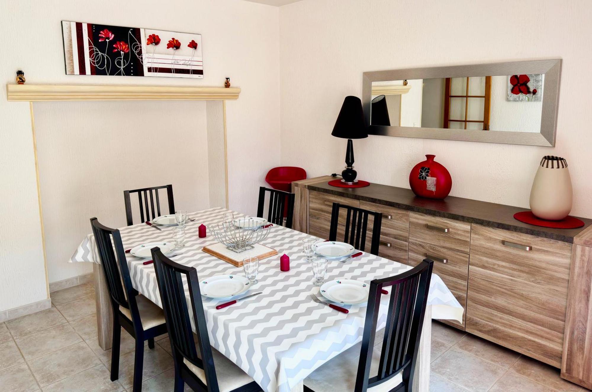Loca-Moulins Villa Saze  Екстериор снимка